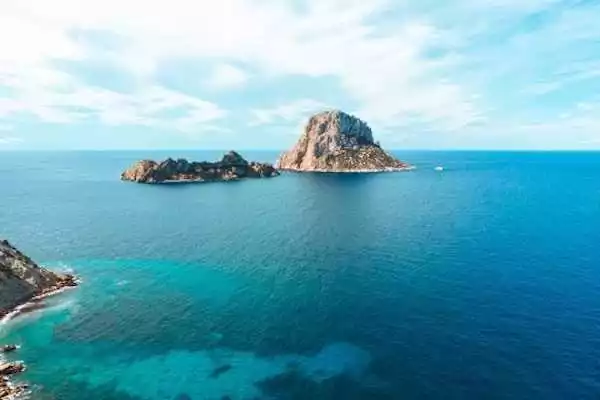 Beneficios De Usar Ocuvit Durante Tus Vacaciones En Ibiza